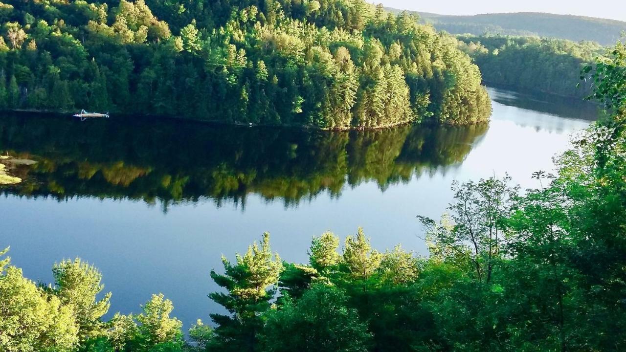 Domaine Baie Mud Lägenhet Val des Monts Exteriör bild